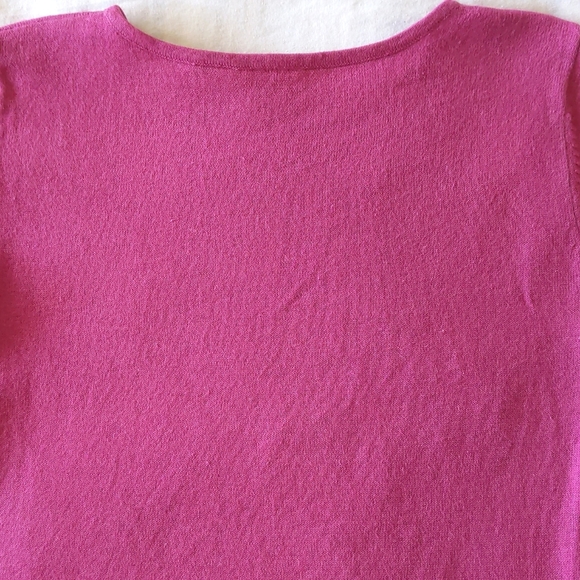 Girl's Knit sweater with embroidered flowers. - Picture 4 of 4